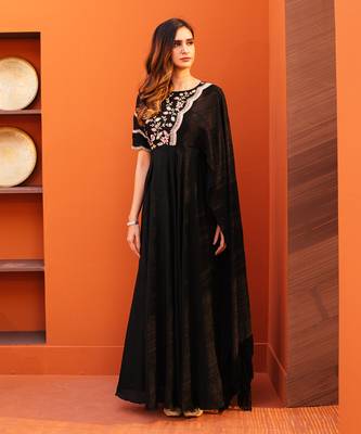 Black crepe embroidery gown 1
