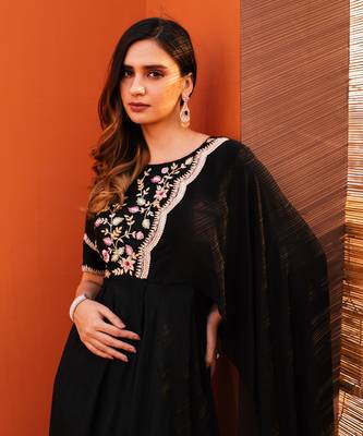 Black crepe embroidery gown 2