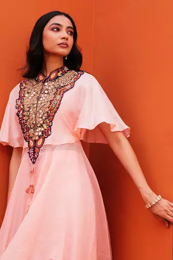 Pink crepe embroidery skirt set