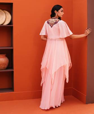 Pink crepe embroidery skirt set 4