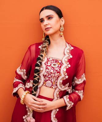 Red silk embroidery skirt set 2