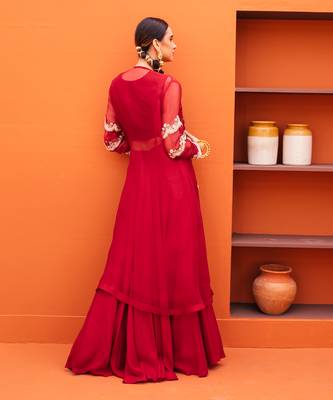 Red silk embroidery skirt set 3