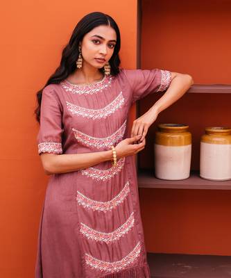 Purple silk embroidery kurta and pant set 2