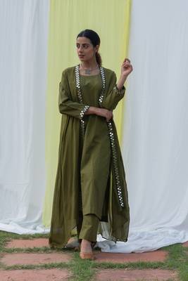 Cape suit - olive green suit set 3