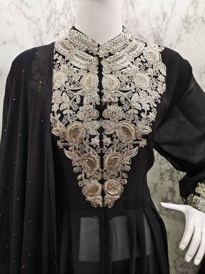 BLACK GEORGETTE EMBROIDERED ANARKALI STYLE SALWAR KAMEEZ 4