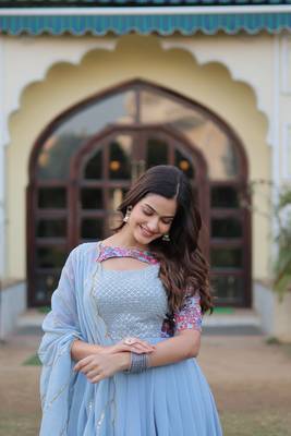 PREMIUM DESIGNER READYMADE GOWN WITH DUPPTA 6
