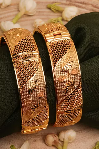 Traditional Gold-Plated Alloy Bangles Set