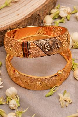 Traditional Gold-Plated Alloy Bangles Set 4