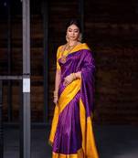 Magenta Banarasi Silk Saree With Blouse Piece