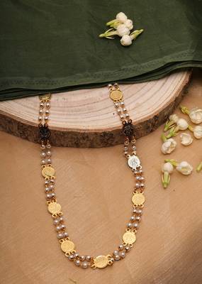 Two-Layered Beaded Necklace with Motifs 2