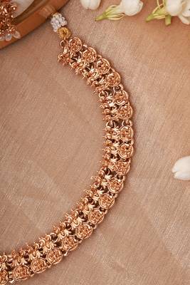 Laxmi Motif Necklace Set 3