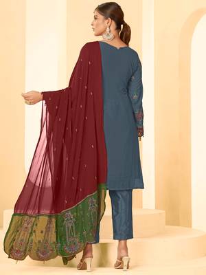 Grey georgette zari embroidered semi-stitched pakistani trouser suit 2