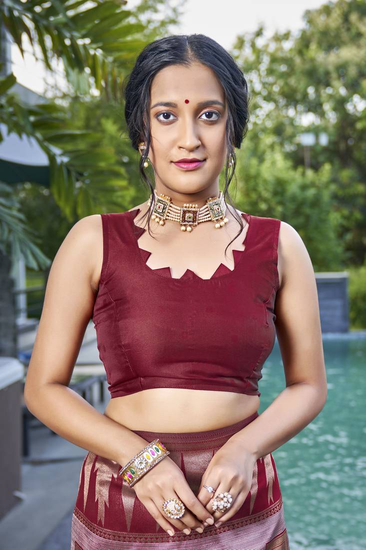 Maroon Banarasi silk blend Woven Design Saree With Blouse Piece