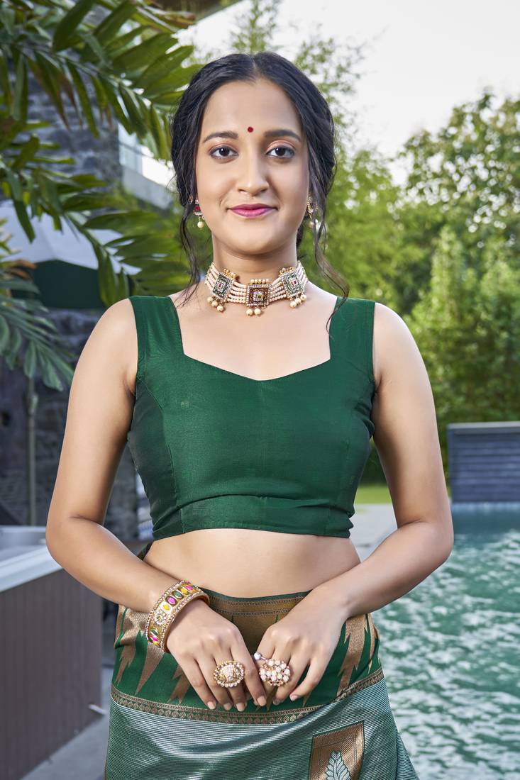 Green Banarasi silk blend Woven Design Saree With Blouse Piece