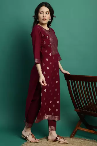 Women burgundy color self design kurta pant with dupatta set
