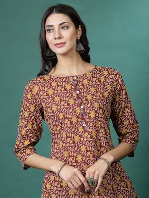 Women brown printed kurta pant set 4