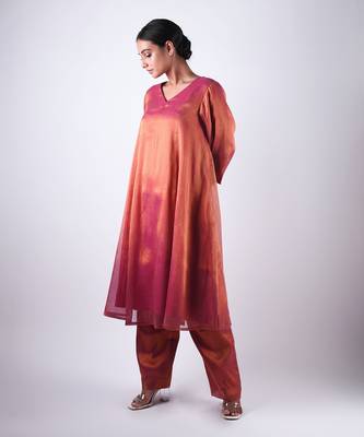 Handwoven dhoop chaun 'a' line kurta 1
