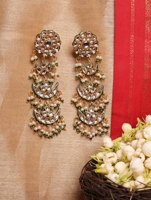 Kundan Earrings with Flower and Moon Design 1