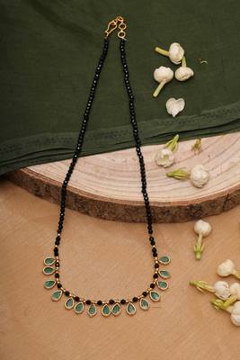 Black Beaded Necklace With Gold Plated 2