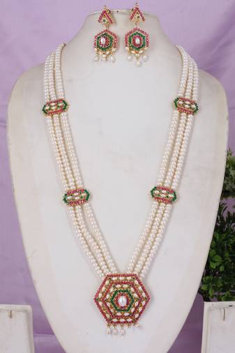 Natural fresh water pearls rani haar 