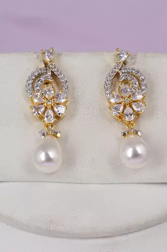 Natural fresh water pearls zerkon stones side piece with certificate