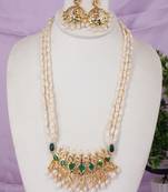 Natural fresh water pearls with certificate