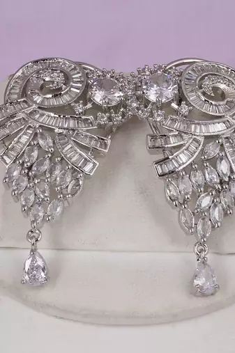 Natural fresh water pearls with certificate