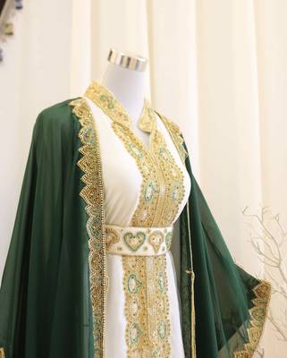 Green and White Georgette Embroidered Islamic Party Wear Kaftan 2