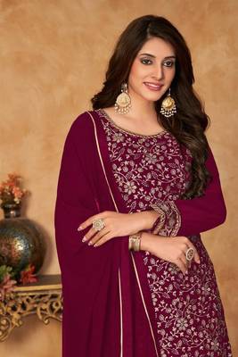 Faux Georgette Reception Wedding Wear Pakistani Salwar Kameez with Sequence Work 2