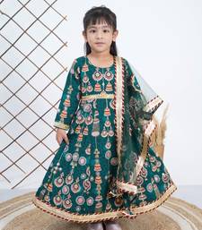Green Embroidary Anarkali