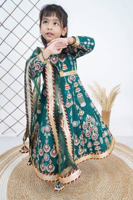 Green Embroidary Anarkali 3