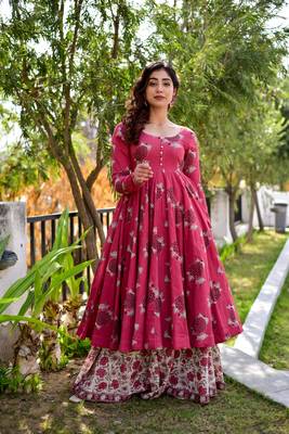 Women's rani pink cotton silk digital printed designer kurti with palazzo 1