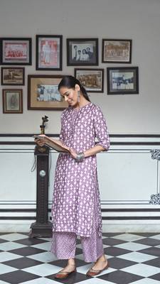 Women's purple pure muslin heavy digital printed designer kurti with palazzo 3