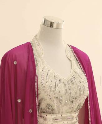 White and Magenta Kaftan Style Abaya Dress 2