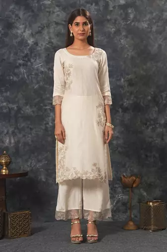 Rajdulari - ivory suit set