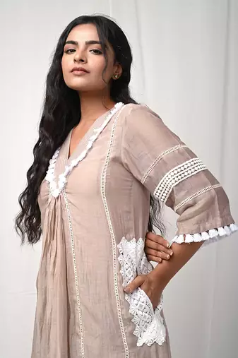 Beige chanderi kurta set