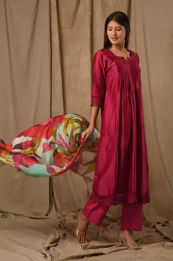 Deep magenta pintucks suit set