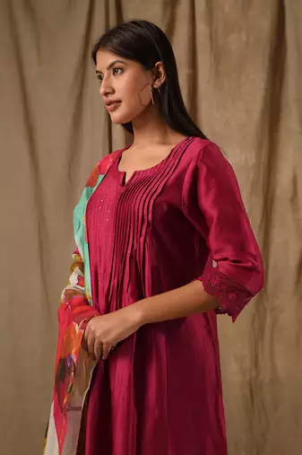 Deep magenta pintucks suit set