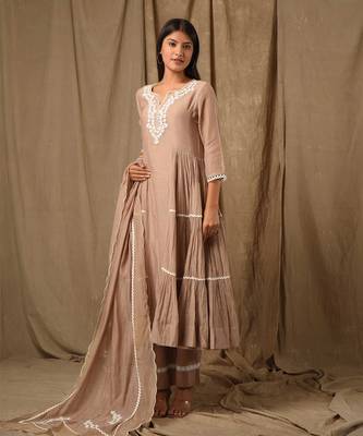 Beige side tier anarkali 1