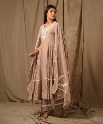 Beige side tier anarkali 3