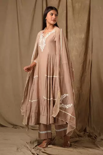 Beige side tier anarkali