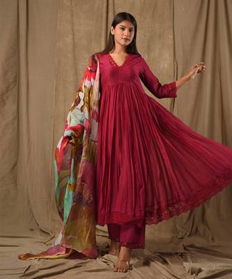 Deep magenta digitally printed anarkali 2