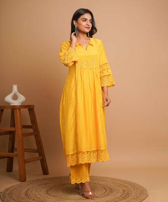 Yellow lace kurta pant set 3
