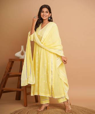 Light yellowemroidered kurta pant set 3