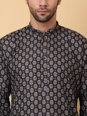Mandarin Collor Ethnic Motif Black Kurta 2