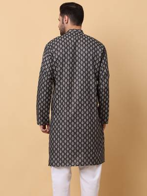 Mandarin Collor Ethnic Motif Black Kurta 3