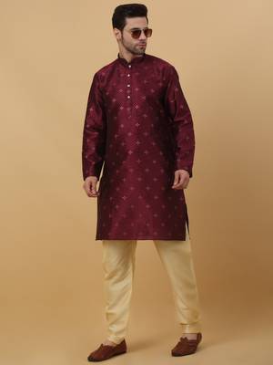 Maroon jacquard printed kurta for men 5