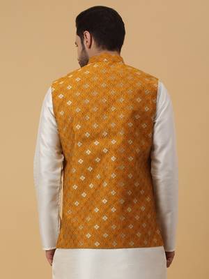 Men's Silk Blend Jacquard Gold Print Yellow Nehru Jacket 3