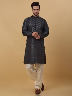 Men's Grey Sequenced Cotton Silk Kurta With Salwar 1
