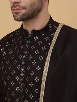 Men's Black Sequenced Embroidered Cotton Silk Kurta With Salwar and Dupatta 2